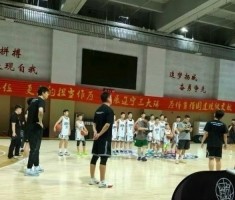 星空体育官网-媒体人：张镇麟个人训练营今天在辽宁体育馆训练馆开营 为期6天