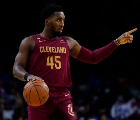 米切尔：我从未主动申请交易 没想到会加盟骑士