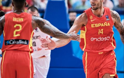 星空体育官网-【欧锦赛半决赛战报】法国大胜波兰 西班牙逆转德国